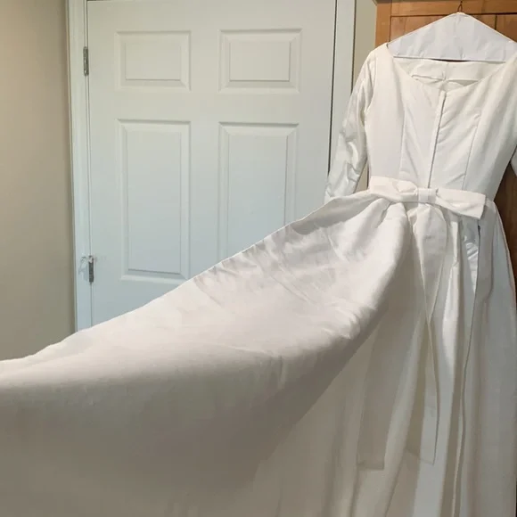 VINTAGE WEDDING DRESS - Picture 1 of 12